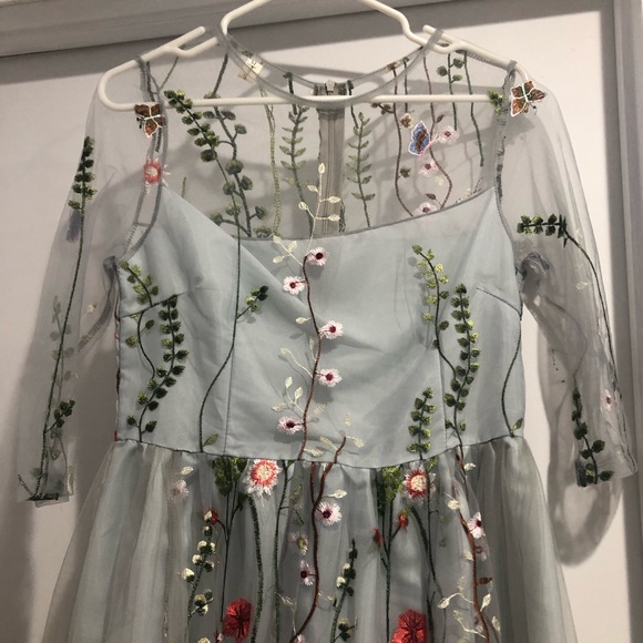 Floral evening gown - Picture 2 of 4